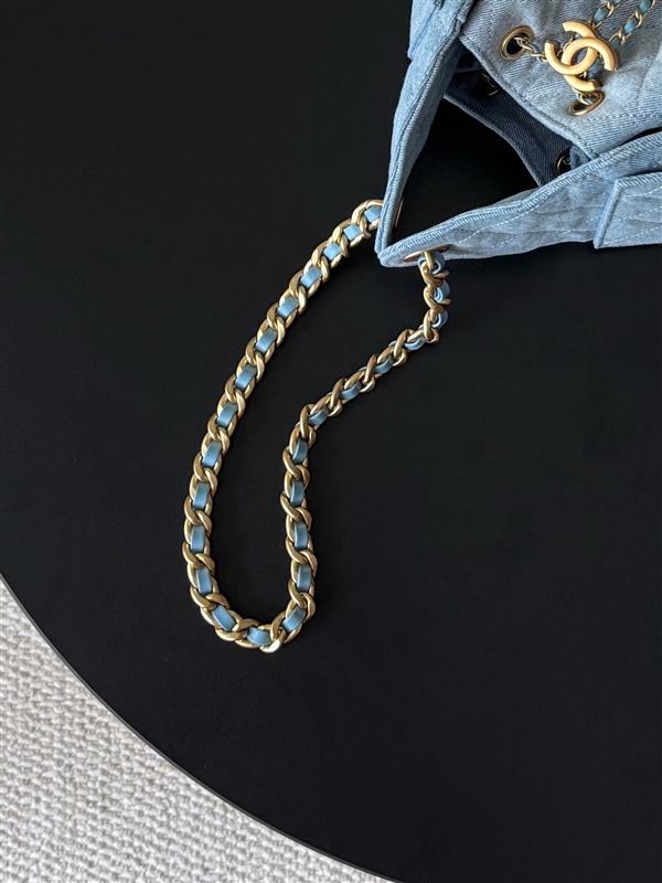 2026131204557463 900